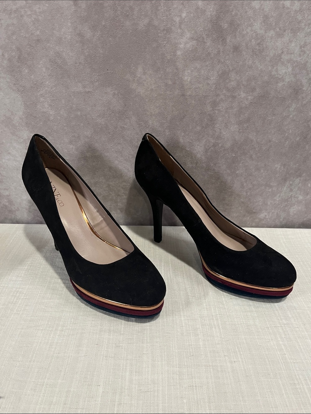 Nine & Co. Black Suede Platform Pumps with Multicolor Trim size 8.5